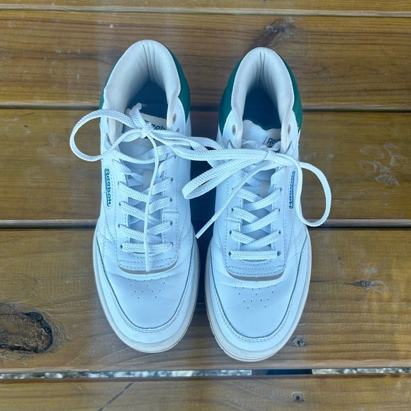 Reebok Club C Mid Shoes - white with green and gold detailing, W, size 7.5 - Picture 1 of 4